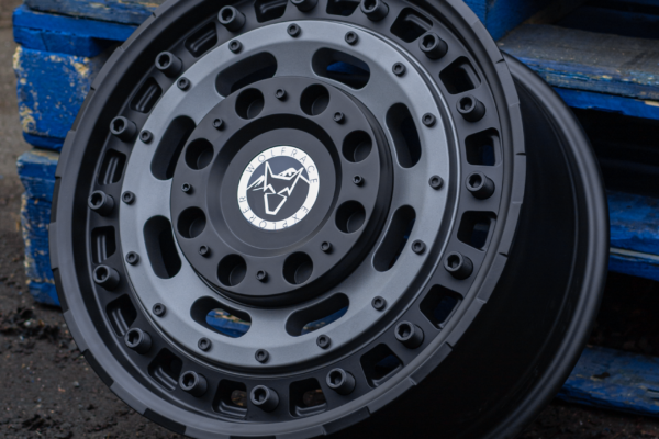 Slotmag Gunmetal Centre Side 1